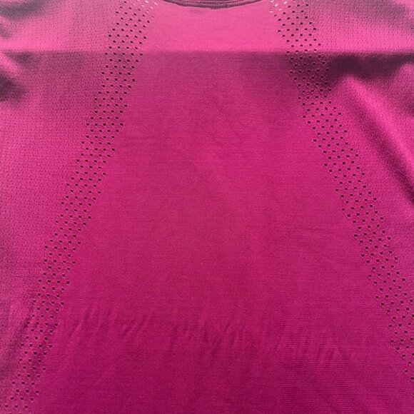 Lululemon Short Sleeve Shirt Regal Plum Size 2 - Picture 3 of 5
